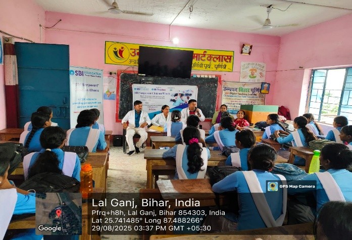 SBI Sanjeevani Clinic on Wheels Image 8